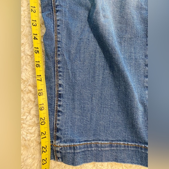 Banana Republic Women’s Size 12 High Rise Straight Ankle Jeans with Denim Belt - Picture 5 of 5